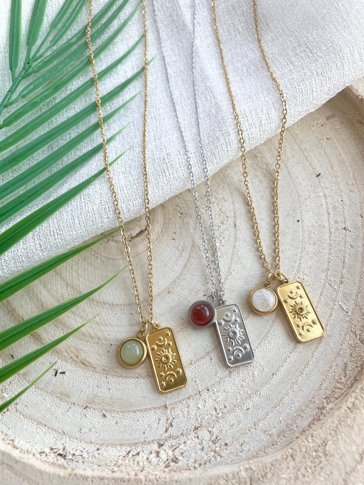 Edelstein Medaillon Kette "THALASSA"