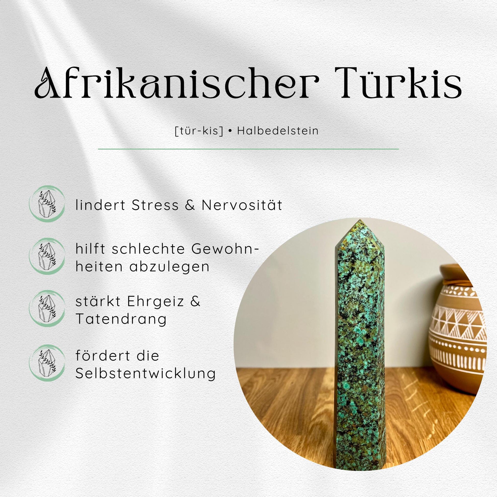 Übersichtsbild des Afrikanischen Türkis Edelsteins mit vier wichtigsten Eigenschaften und Wirkungen.