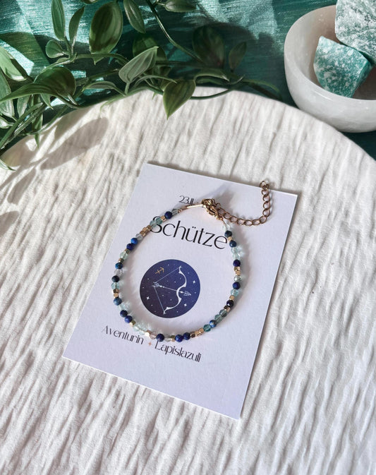 Goldenes Sternzeichen Armband Schütze, Edelstein Perlenarmband Aventurin und Lapislazuli, Weiße Infokarte