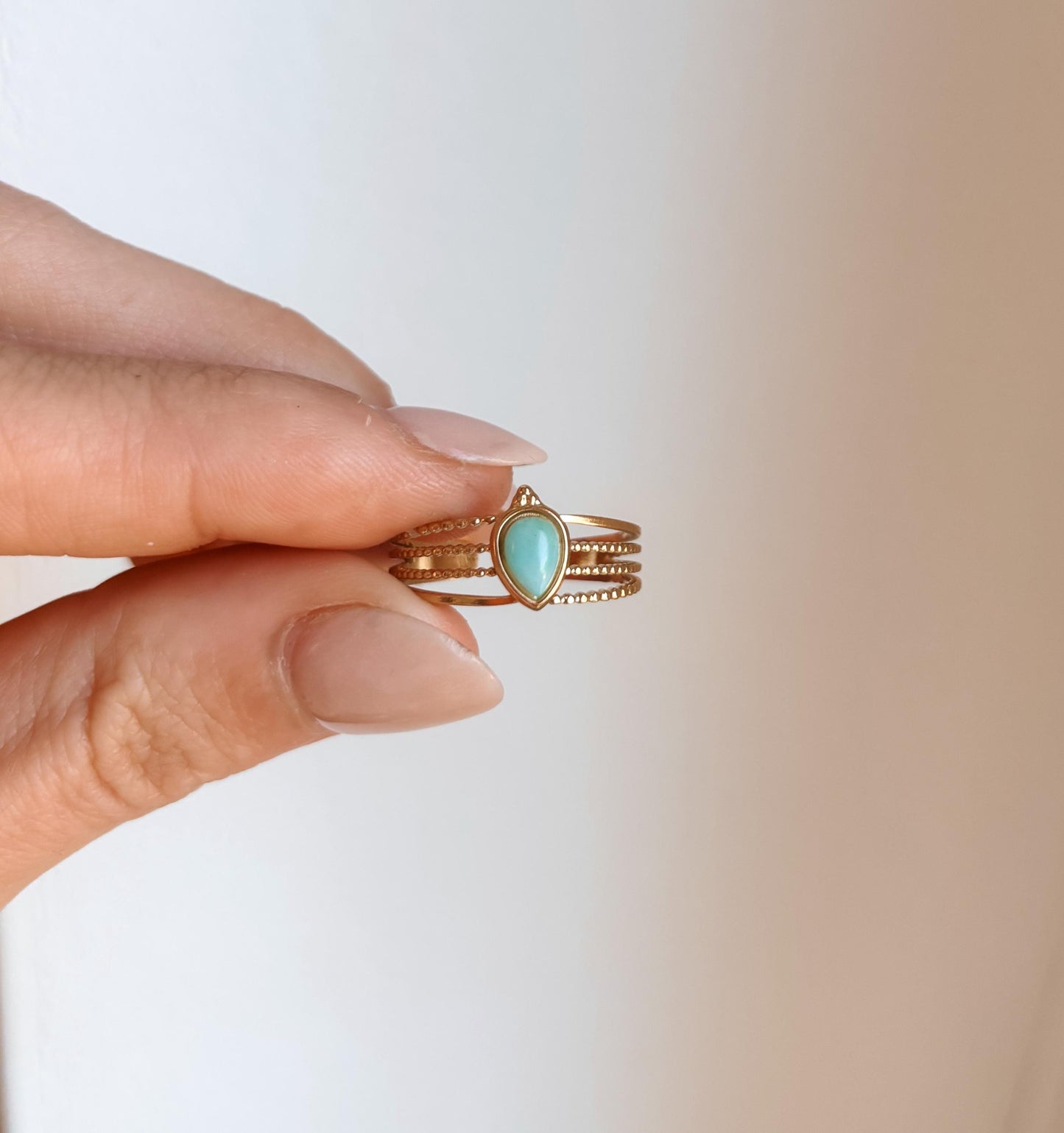 Larimar Ring "LUMIRA"